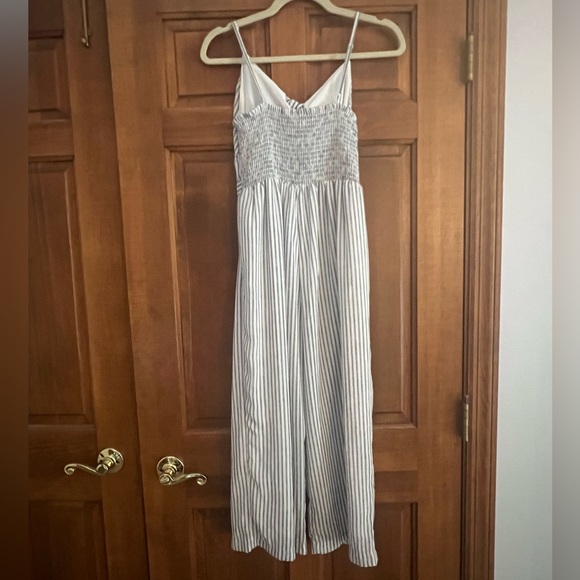 Size Small: Cream & blue striped jumpsuit with front tie. Mid-calf length. - Picture 2 of 3